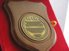 medal indywidualny na desce herbowej
